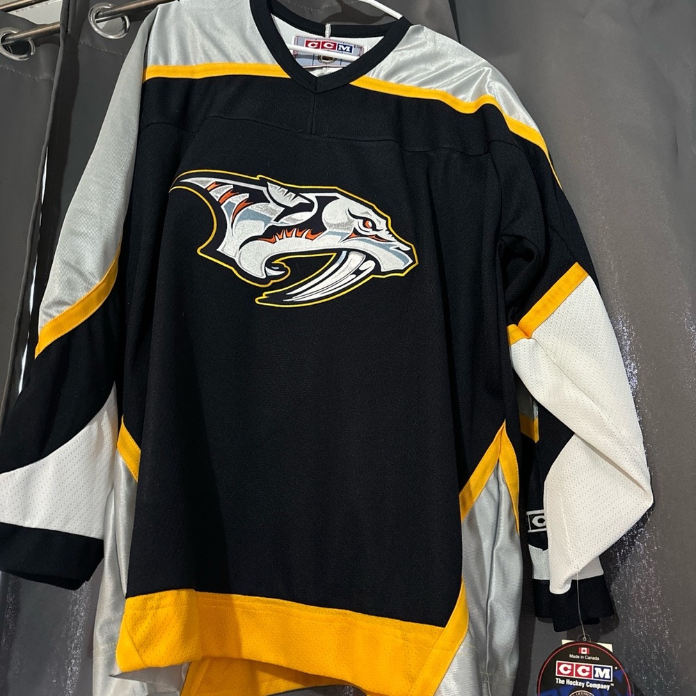 VINTAGE CCM Nashville Predators Hockey Jersey Mens Size XL Blue NHL W/ Tags